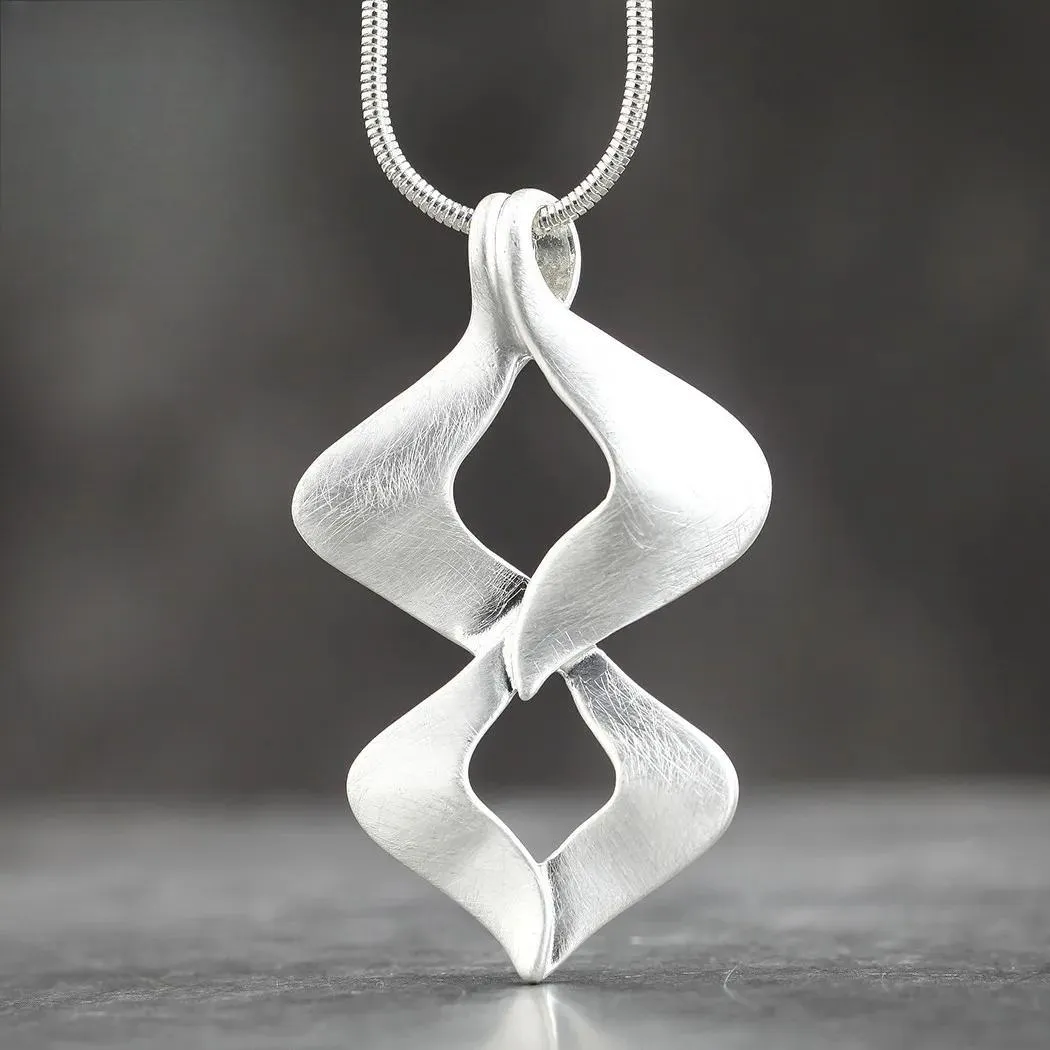 Fashion Geometric Pendant Necklaces Gothic Chain Necklaces Jewelry Handmade Pendant For Women