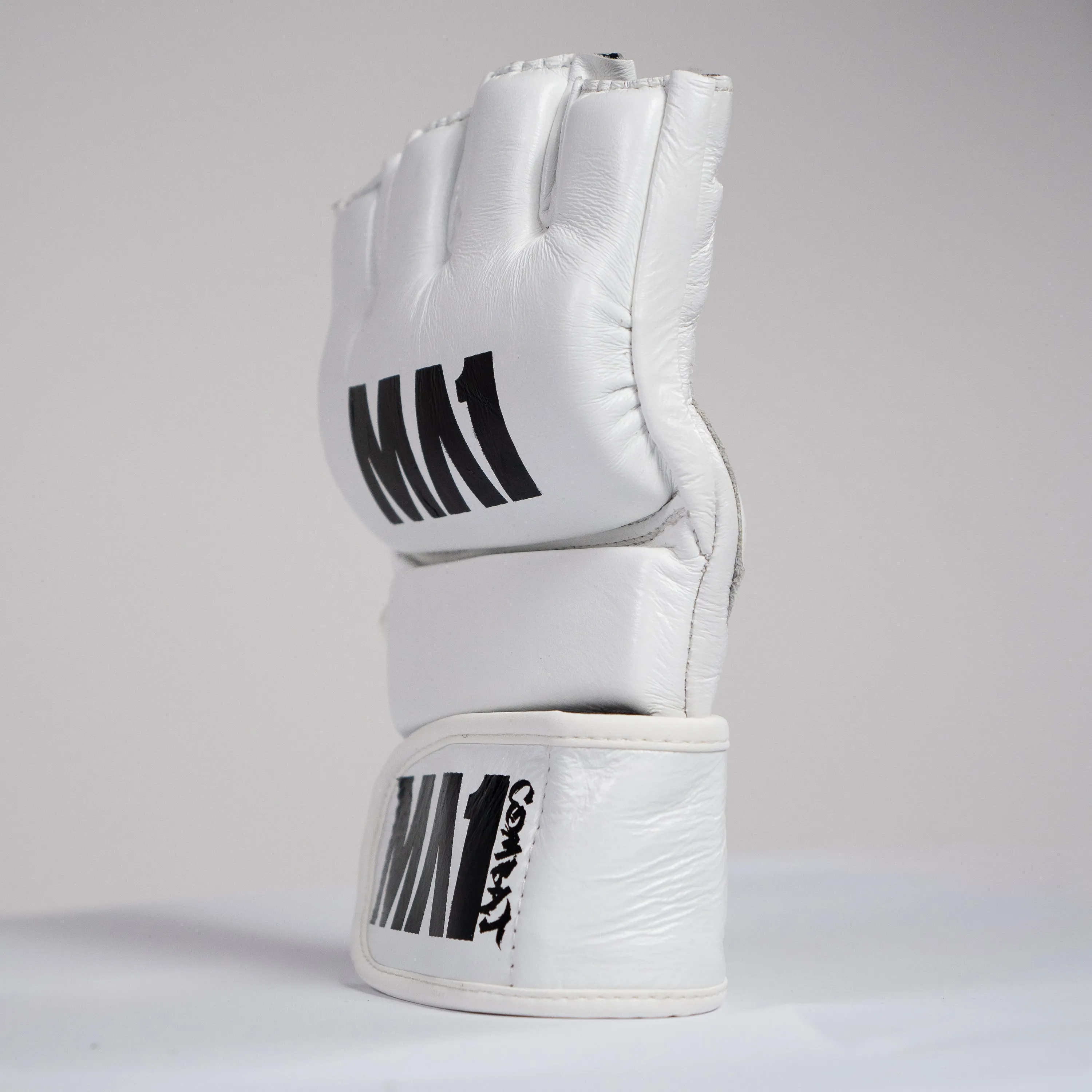 MA1 White Leather 4oz MMA 4 Gloves