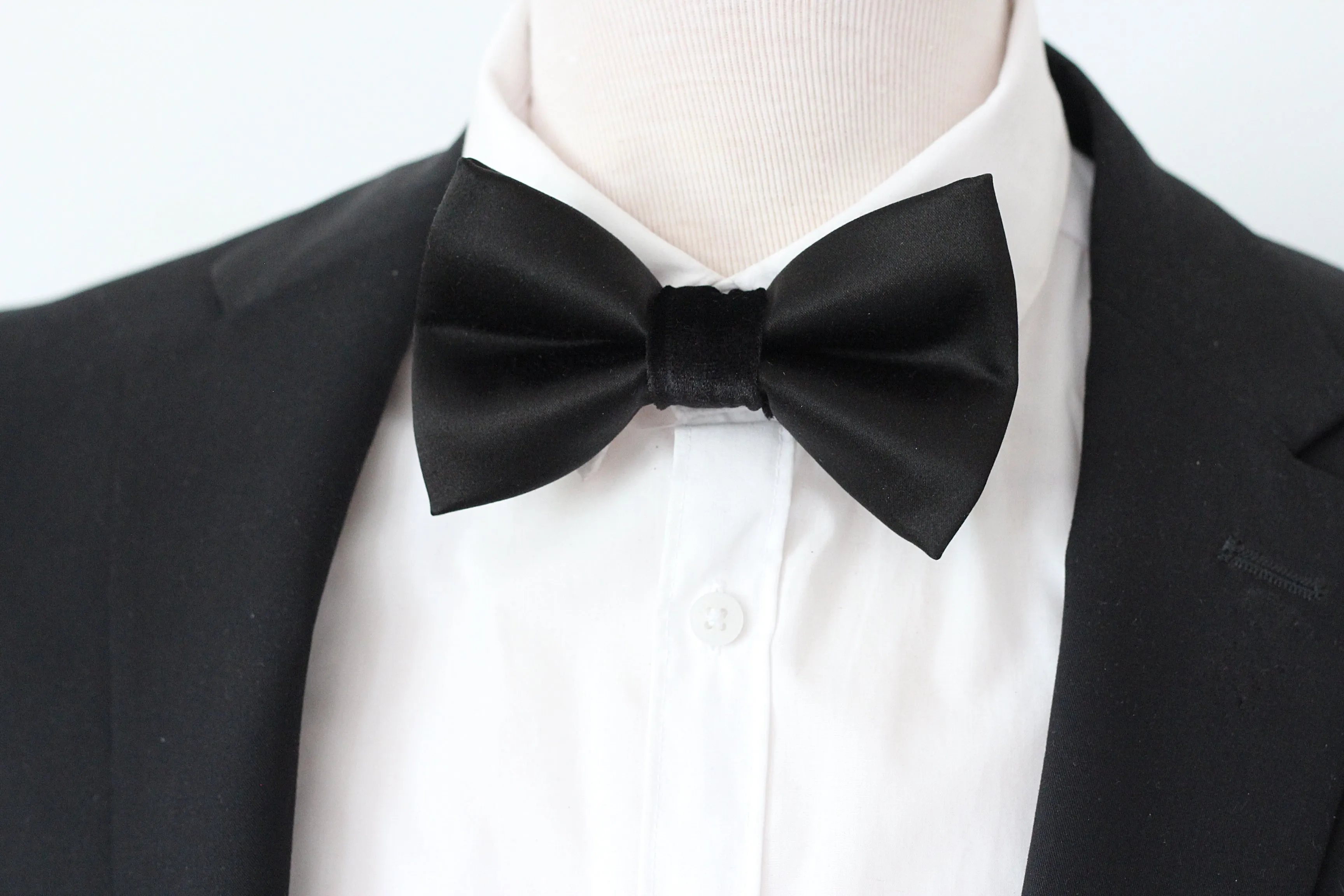 Simple Black satin mens bow tie