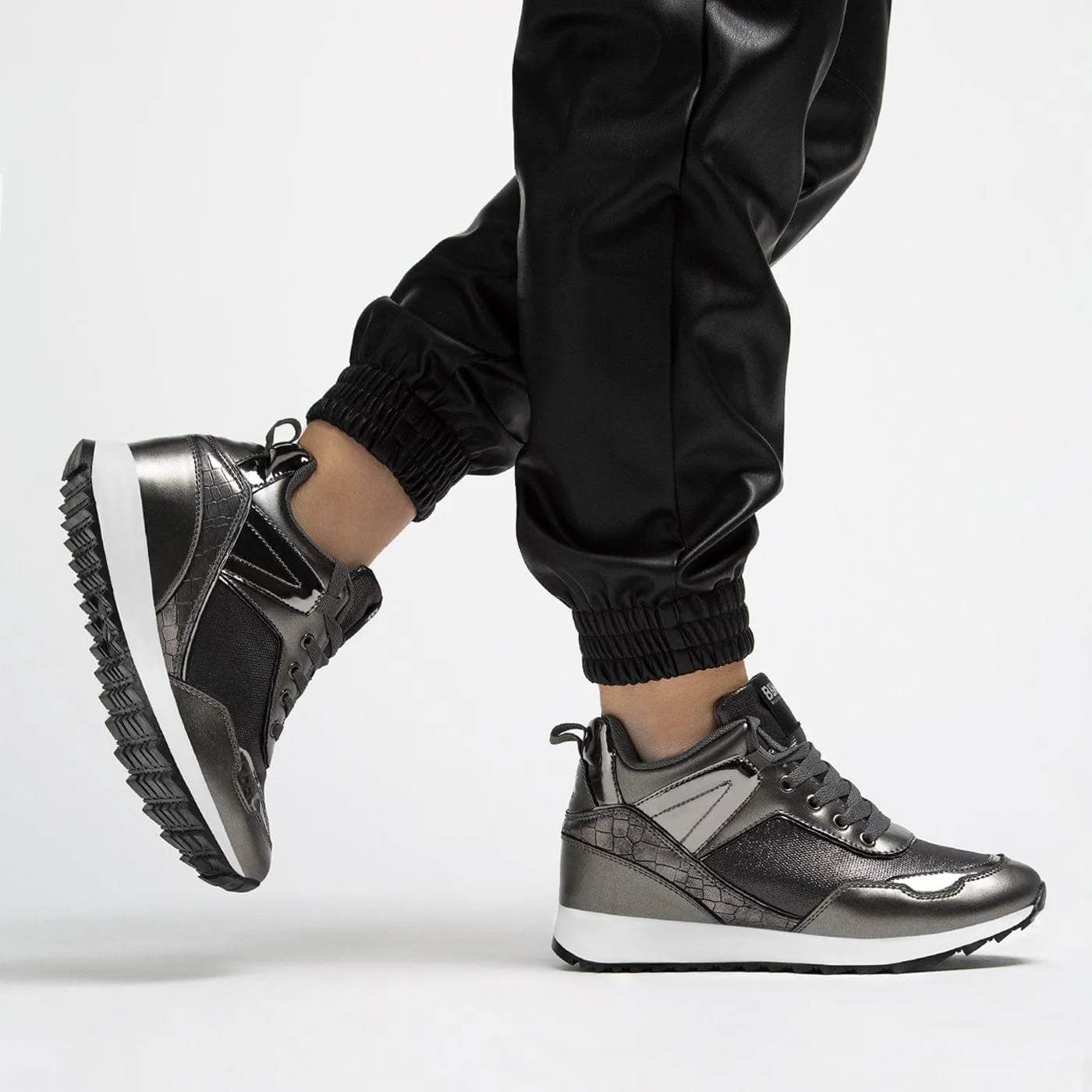 Sneakers Rockslide Lead Metal