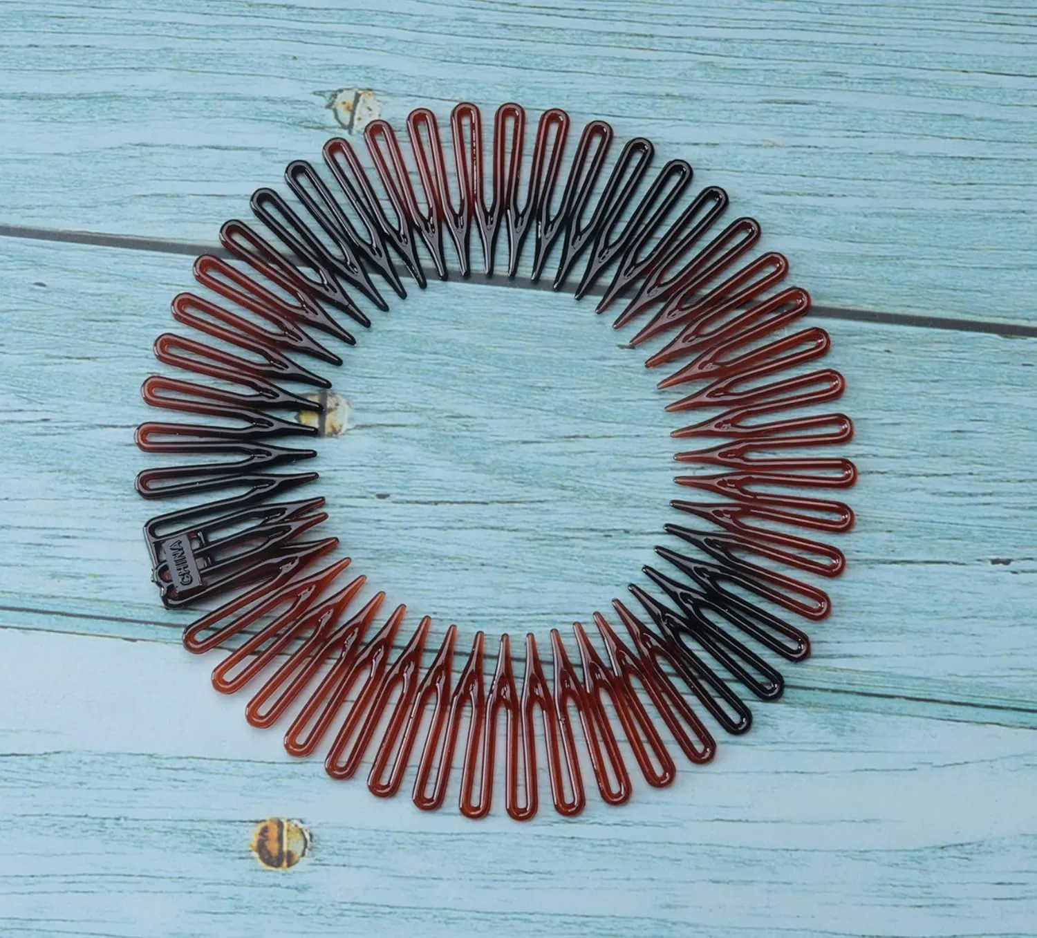 Sowaka 4 Pcs Circular Stretch Comb Plastic Black Brown Circle Spring Headband Flexible Hair Wrap Holder Hair Comb for Women Girls Outgoing Sports Hair Accessories (Round - Multi Color)