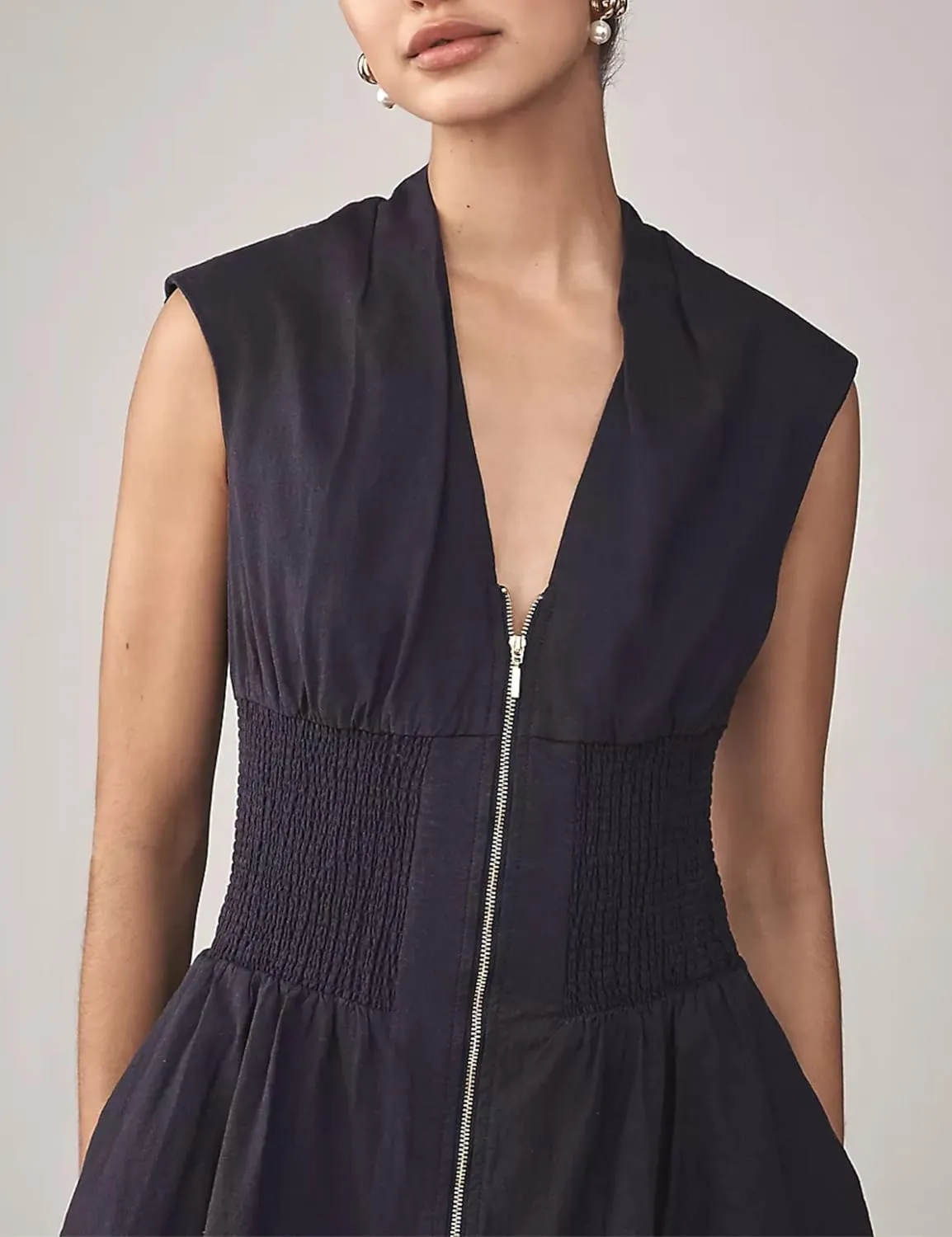 Womens V Neck Summer Dress Cap Sleeve Zipper Mini Dress Smocked Slit Dress with Pockets